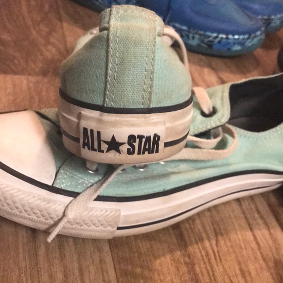 Converse - Picture 3 of 4